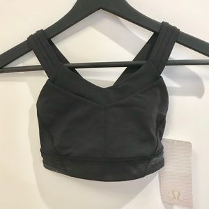 NWT Lululemon Sports Bra